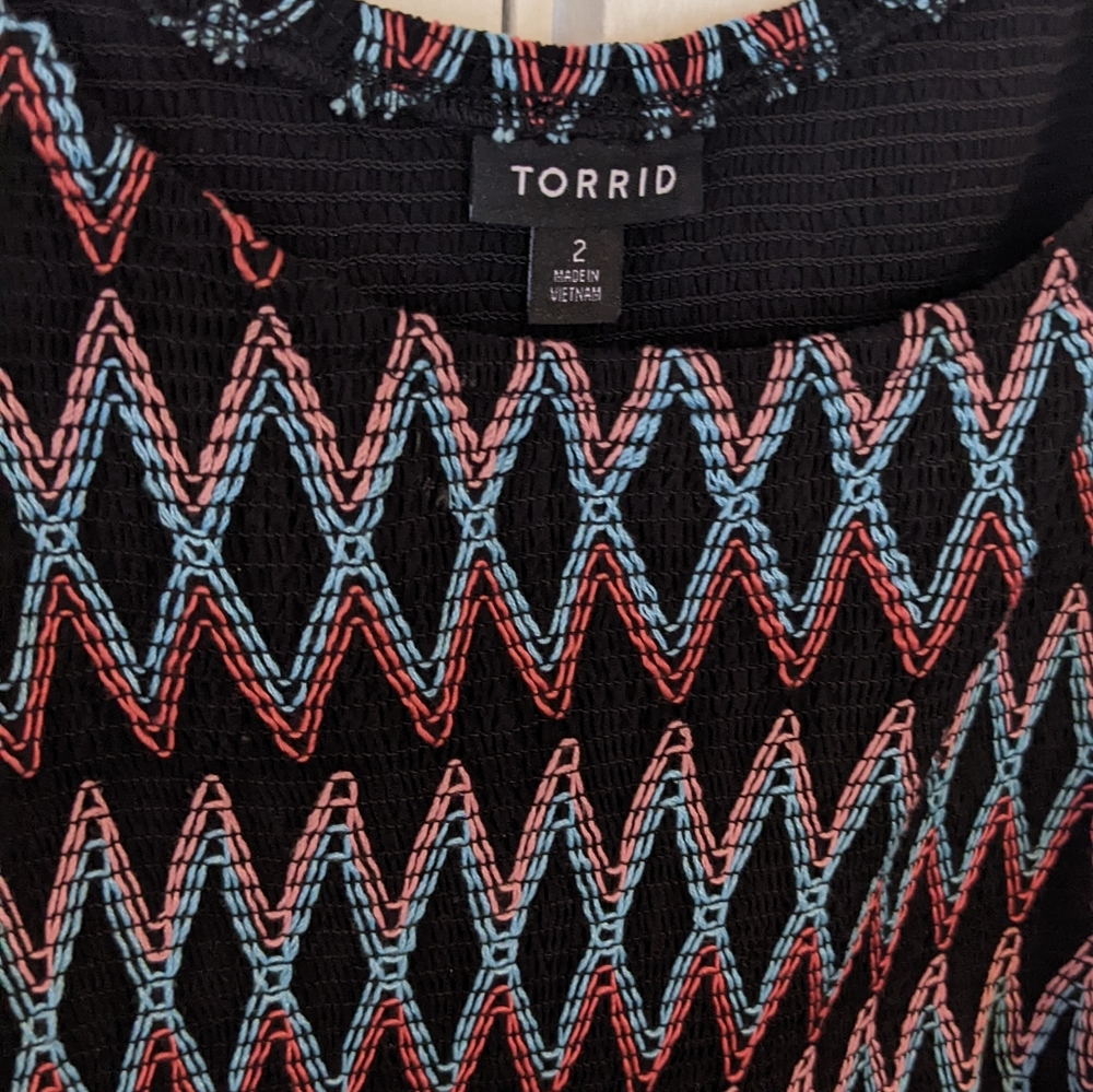 Torrid Top - Picture 4 of 5